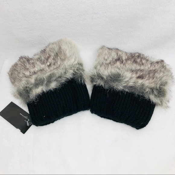 🎀Already Gifted To Buyer🎀 Faux Fur Boot Toppers - Picture 8 of 8